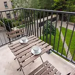 Apartamenty-wroc Ksiecia Witolda 弗罗茨瓦夫